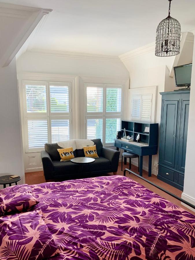 Derrin Guest House Larne Eksteriør billede
