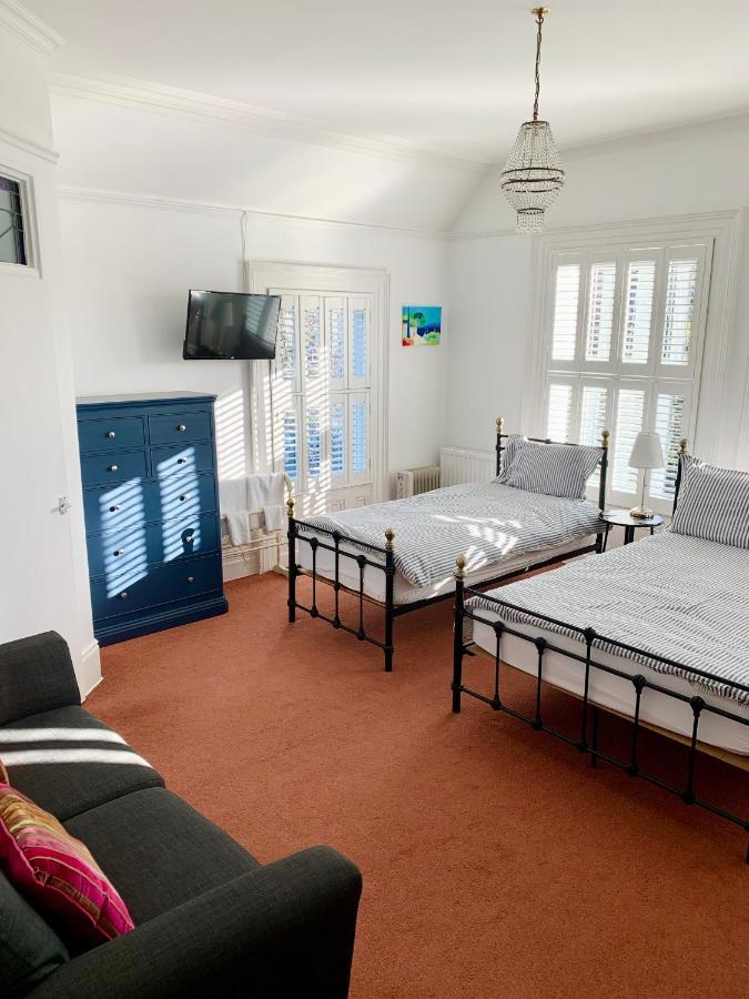 Derrin Guest House Larne Eksteriør billede
