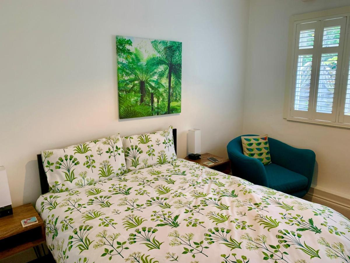 Derrin Guest House Larne Eksteriør billede